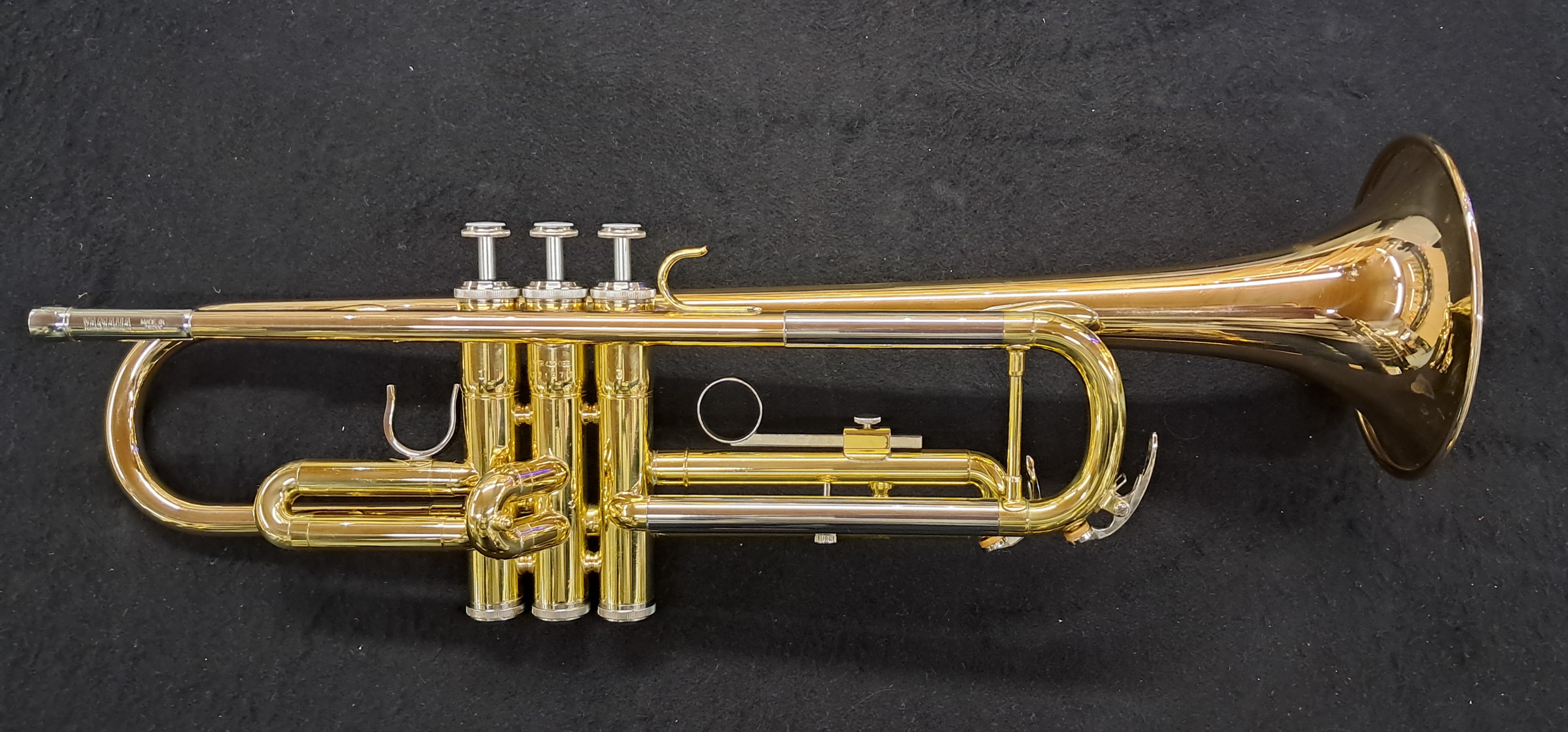 Yamaha YTR-4230G 1