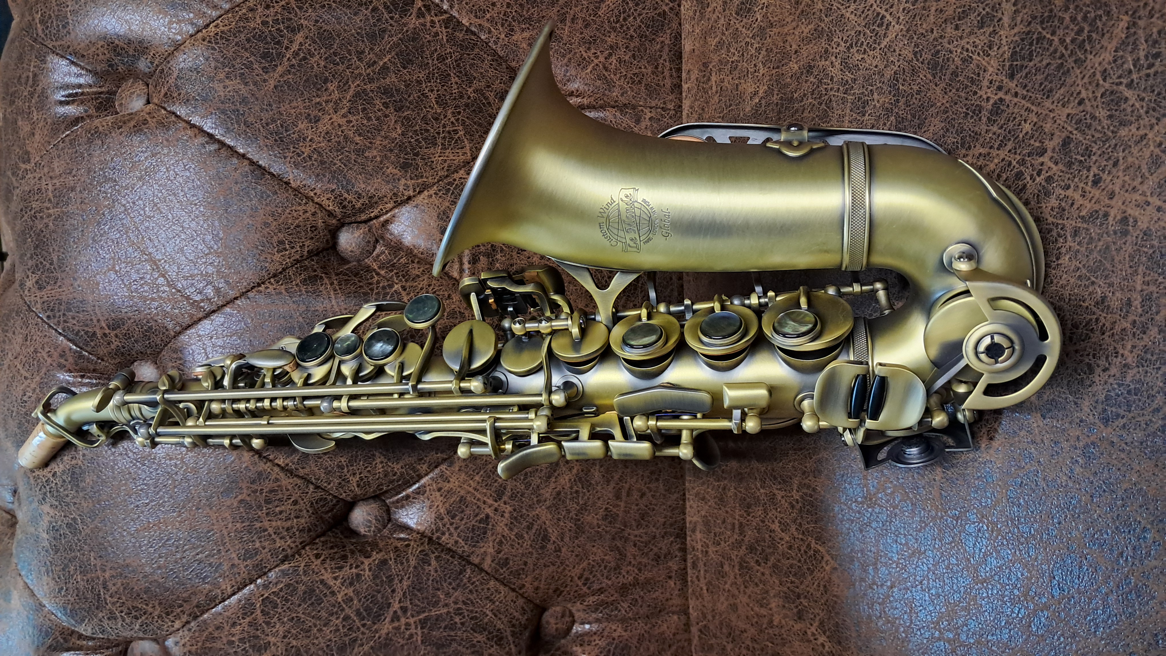 Le Monde Global Vintage Curved Sopran-Saxophon