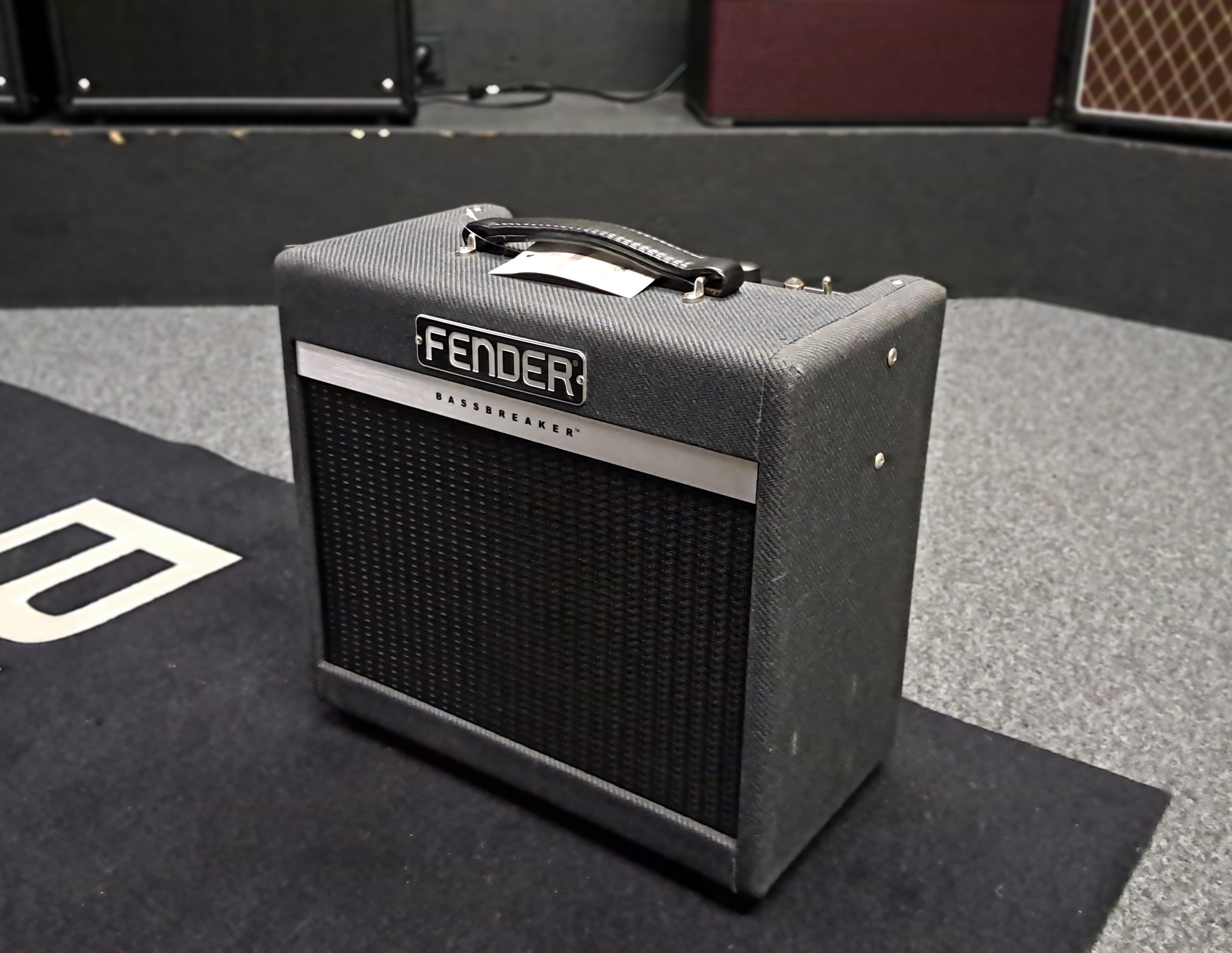 Fender Bassbreaker 007 1